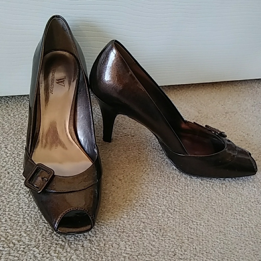 Rare Bronze colored peep toe heels